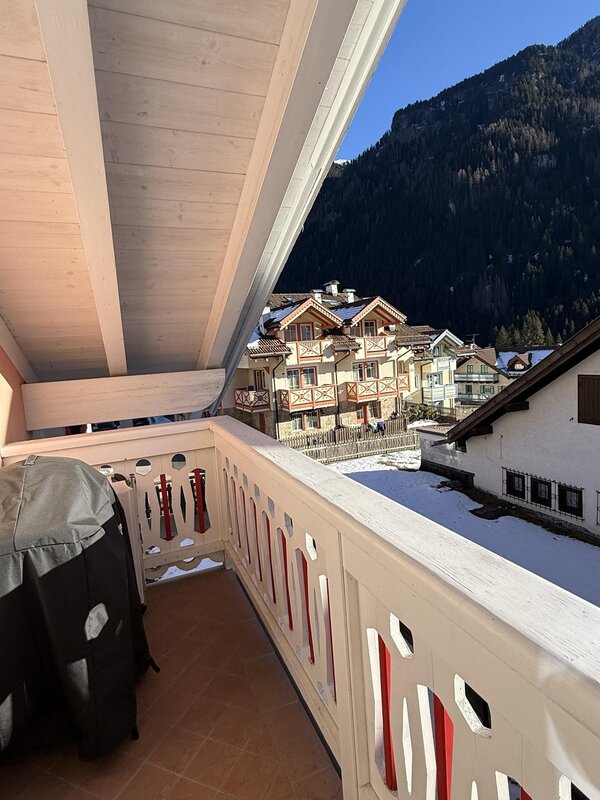 Rosignoli Andrea   Mansarda Casa Battisti N