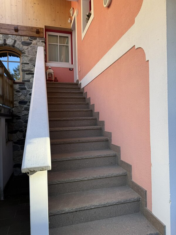 Rosignoli Andrea   Mansarda Casa Battisti N